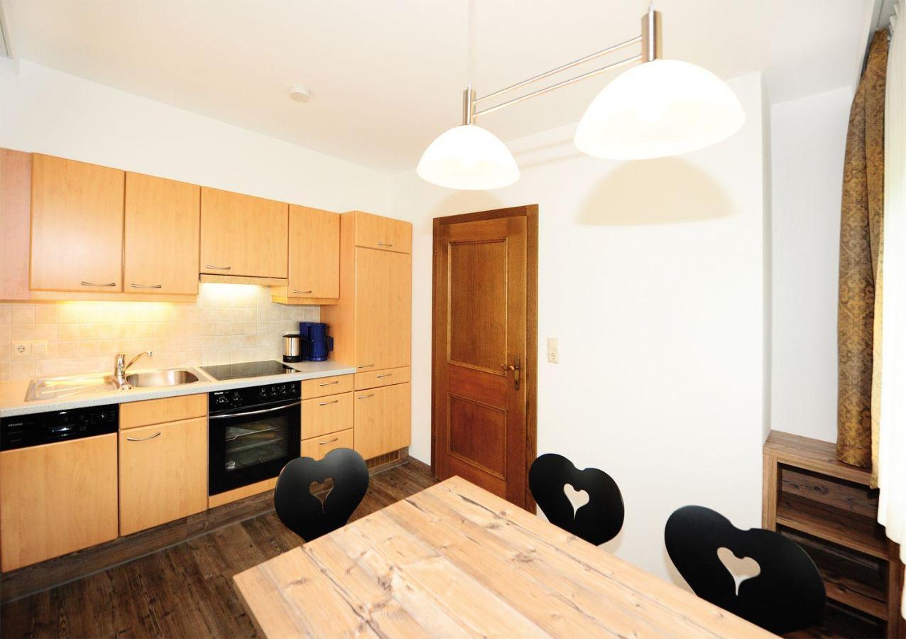 Appartements Zwoelferkogelblick Saalbach-Hinterglemm Buitenkant foto