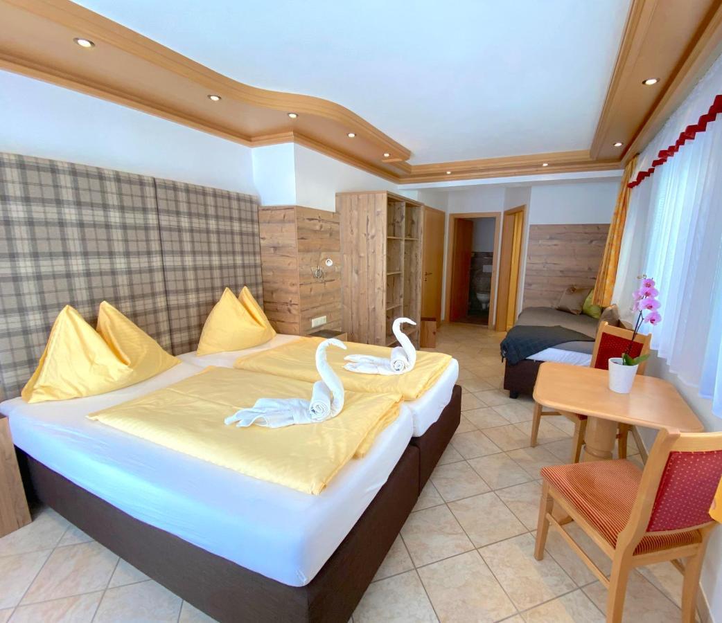 Appartements Zwoelferkogelblick Saalbach-Hinterglemm Buitenkant foto